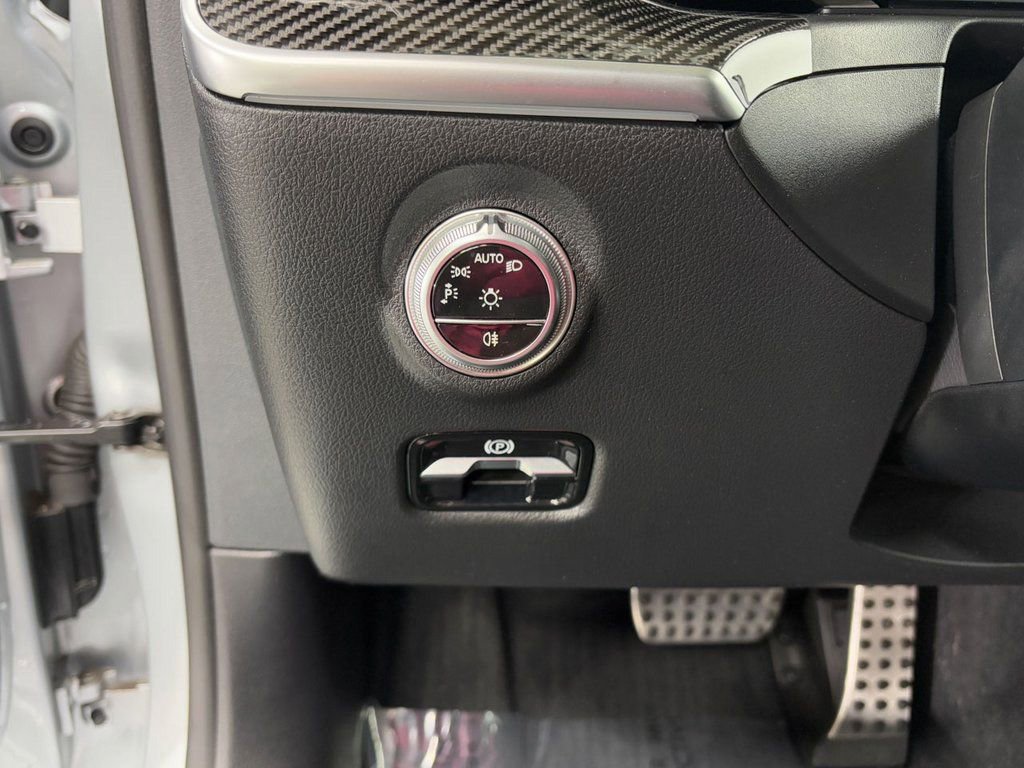 Used 2023 Mercedes-Benz C 43 AMG 4MATIC Sedan image 11