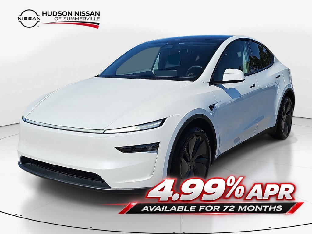 Used 2026 Tesla Model Y AWD image 11