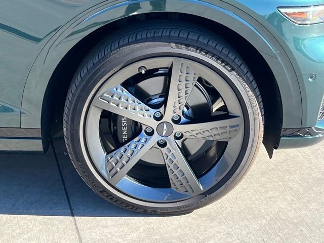 Used 2024 Genesis GV70 3.5T Sport w/ Sport Advanced Package image 9