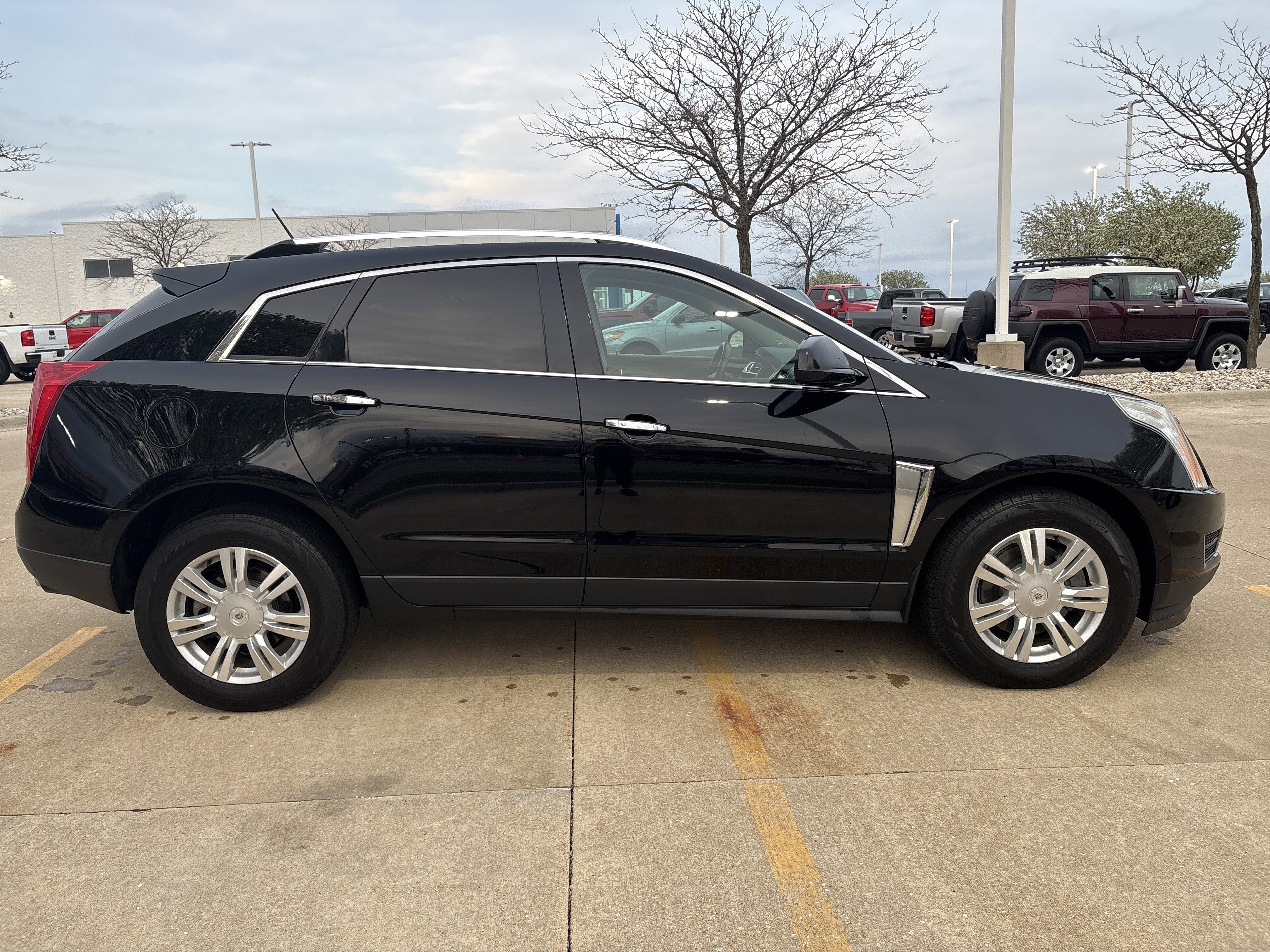 Used 2016 Cadillac SRX Luxury image 8