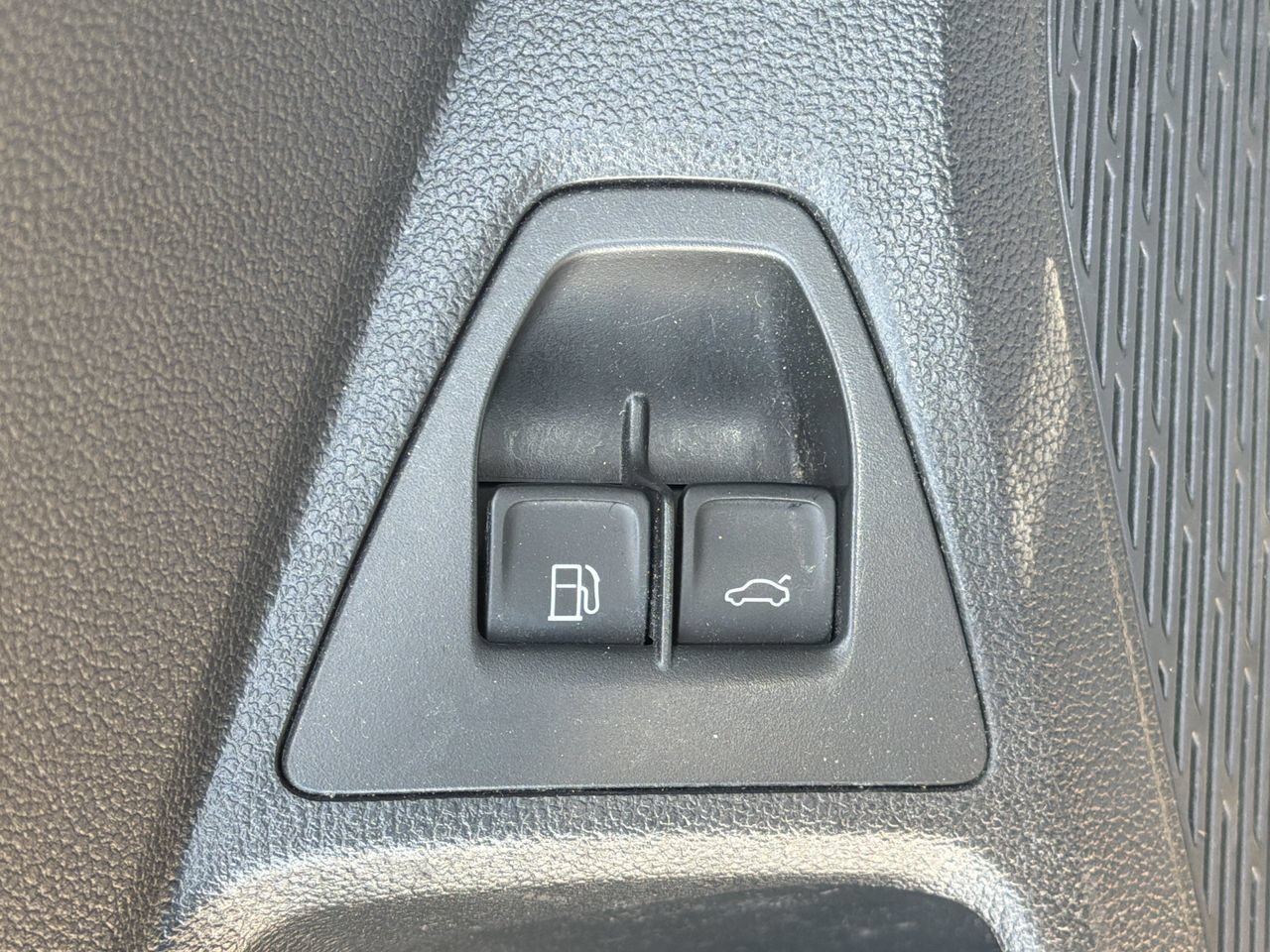 Used 2024 Volkswagen Jetta S FWD image 16