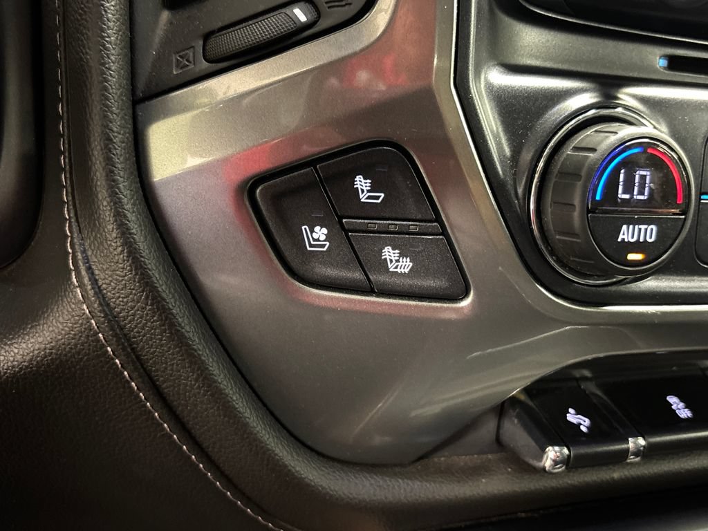 Used 2018 Chevrolet Silverado 3500 LTZ w/ Duramax Plus Package AWD/4WD image 38
