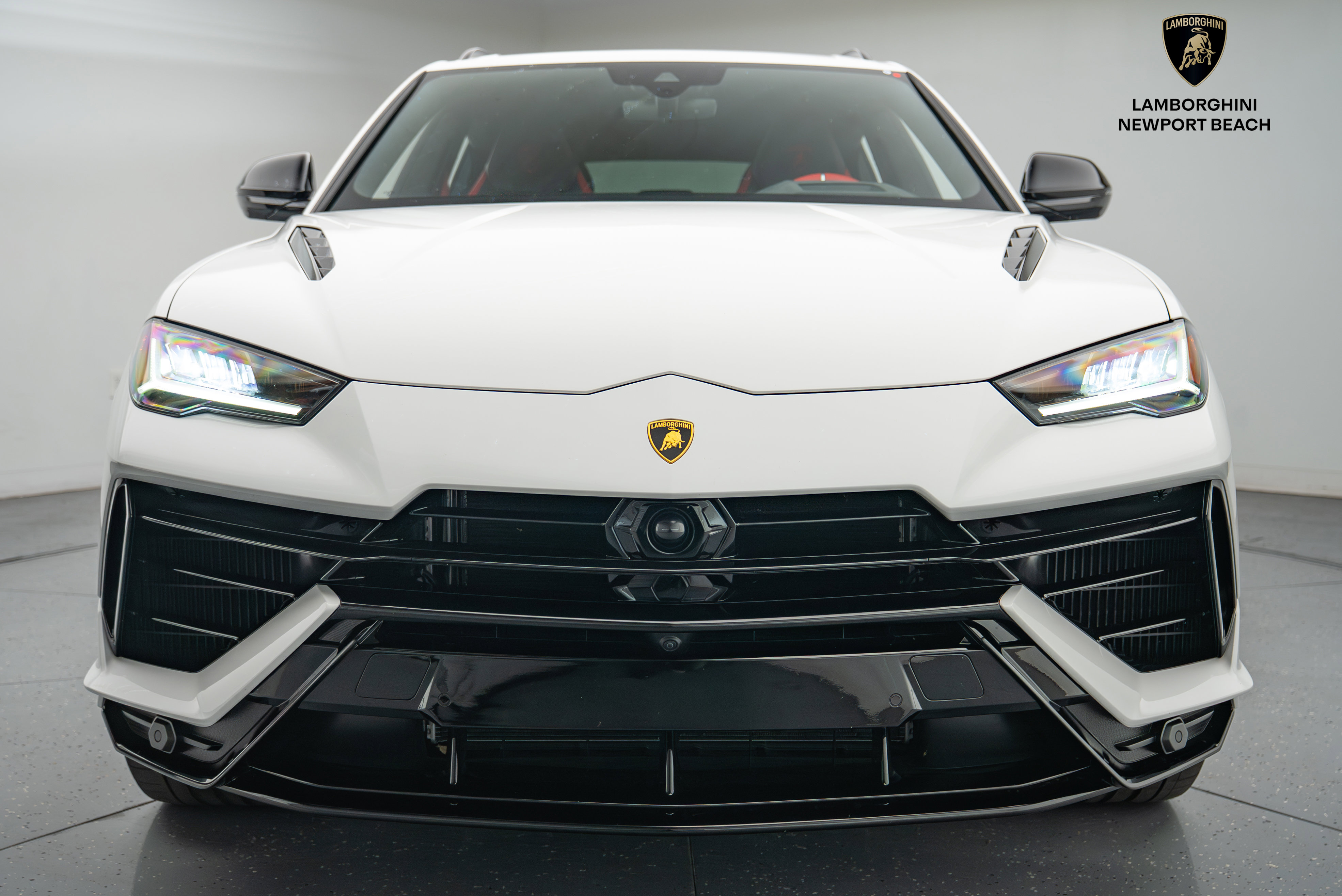 Used 2024 Lamborghini Urus S image 12