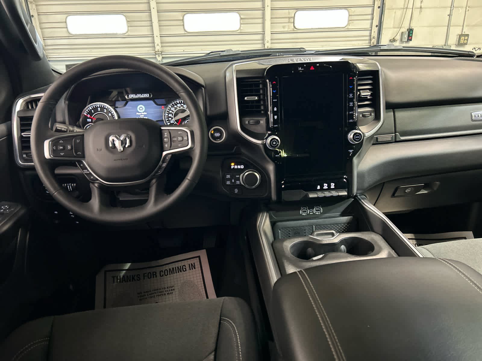 Used 2025 RAM 1500 Big Horn AWD/4WD image 4