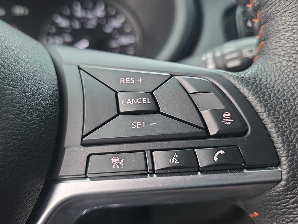 Certified 2024 Nissan Kicks SR FWD image 32