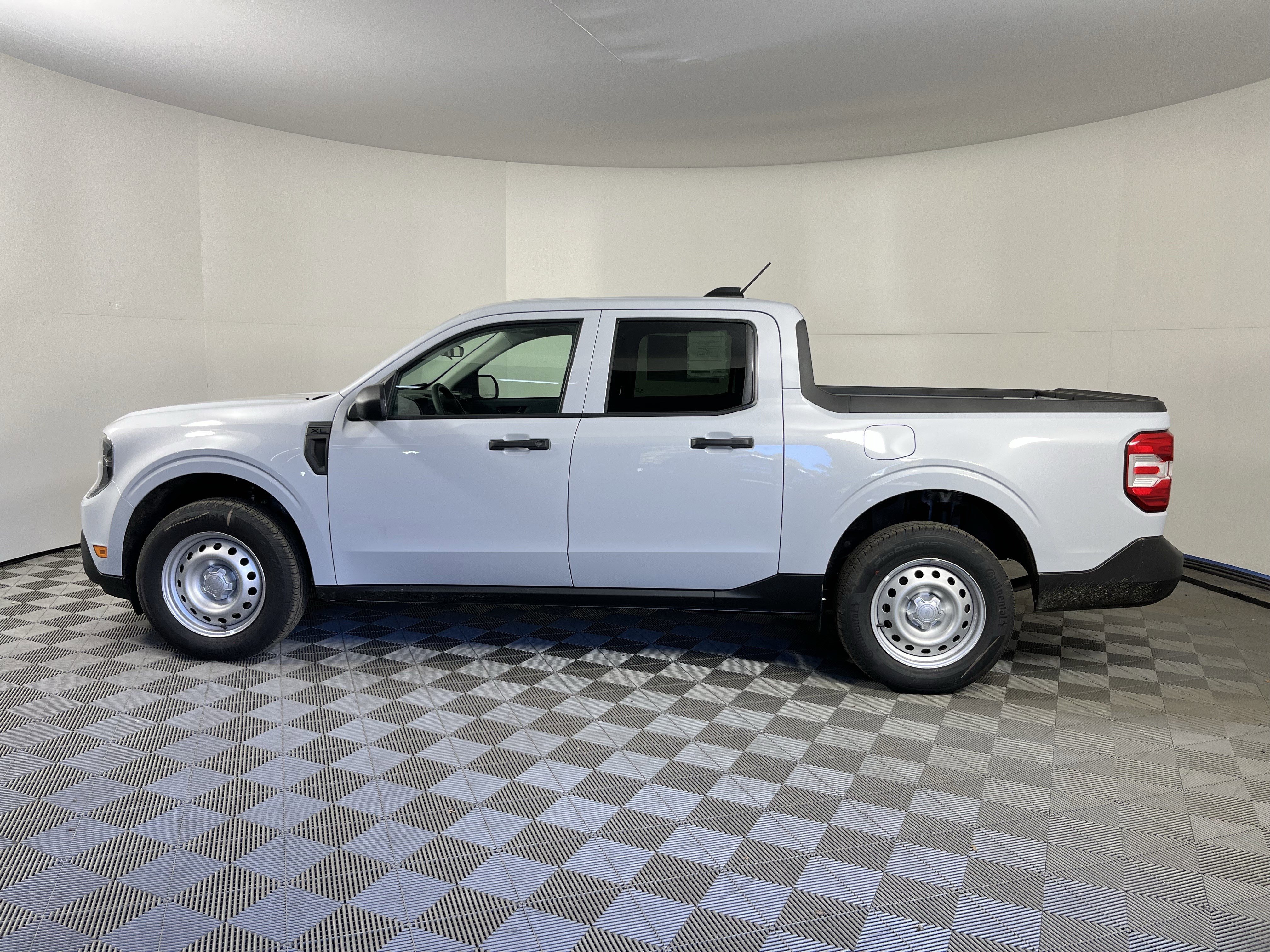 New 2025 Ford Maverick XL w/ Equipment Group 101A video 2