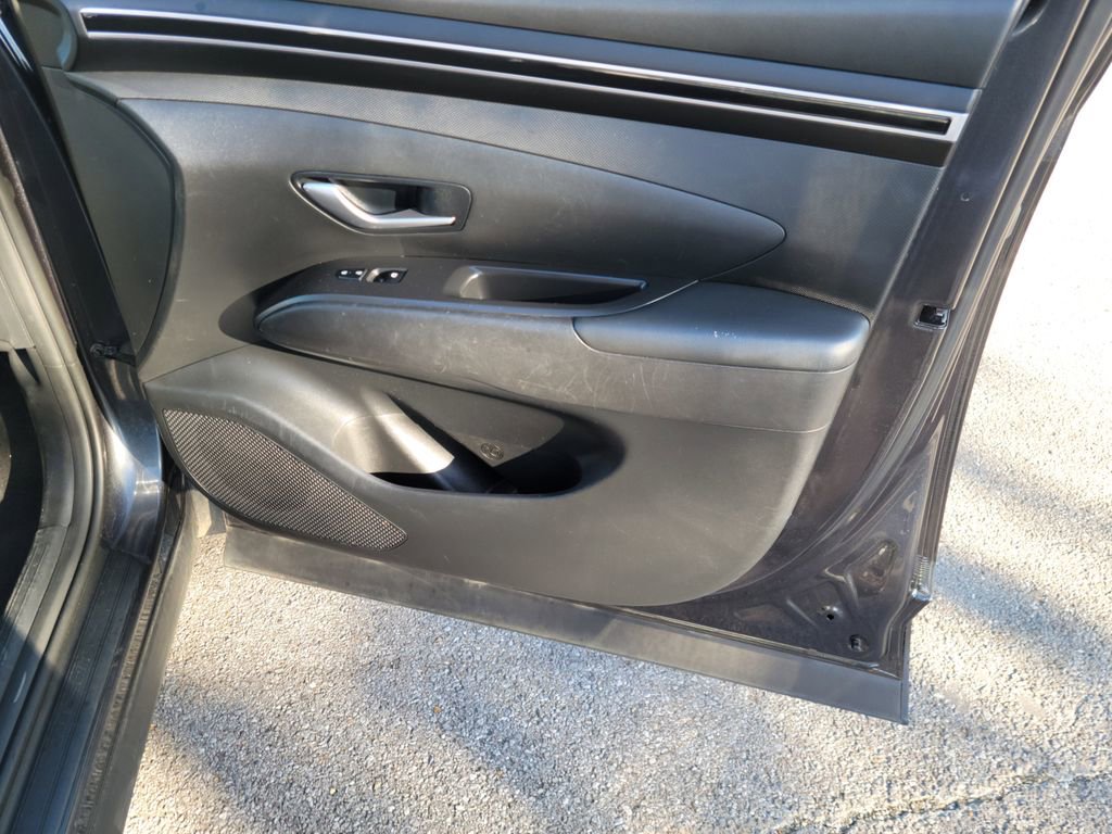Used 2023 Hyundai Tucson SEL image 37