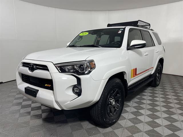 Used 2021 Toyota 4Runner Trail Special Edition AWD/4WD image 3