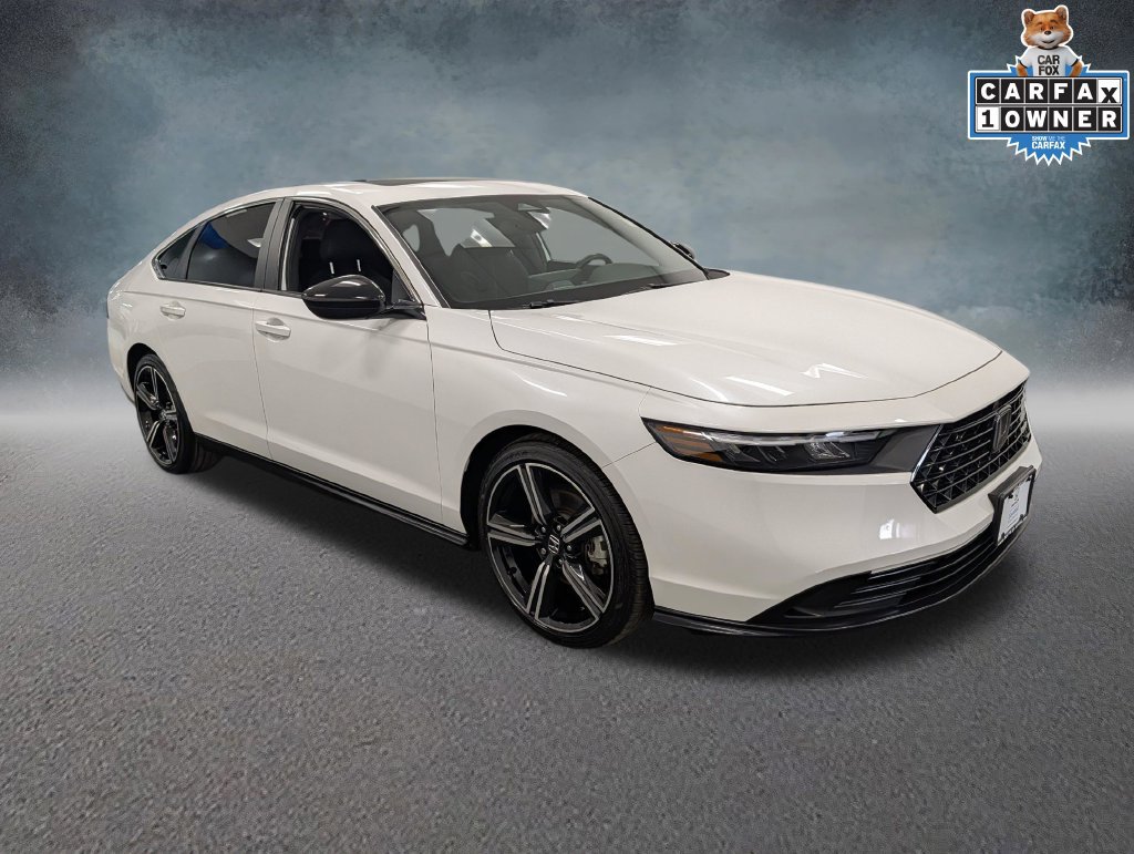 Used 2024 Honda Accord Sport image 3