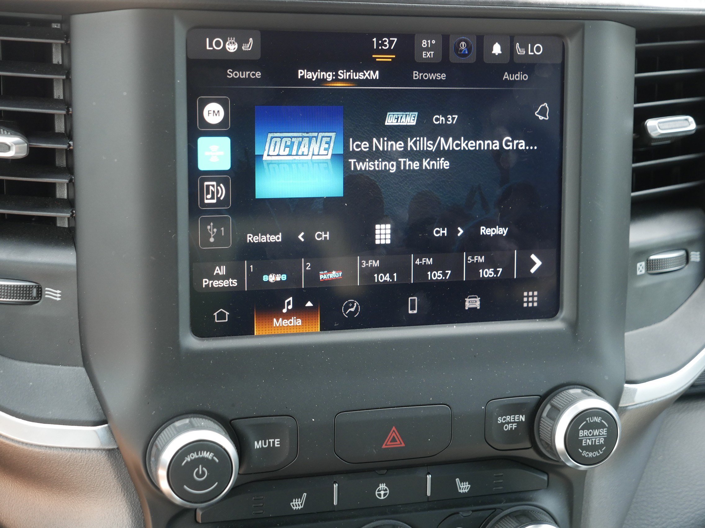 Used 2022 RAM 1500 Big Horn AWD/4WD image 22
