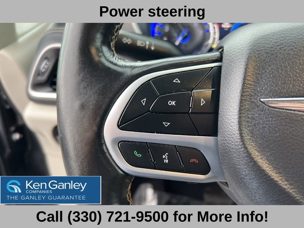 Used 2021 Chrysler Pacifica Touring-L w/ Uconnect Theater Family Group image 30