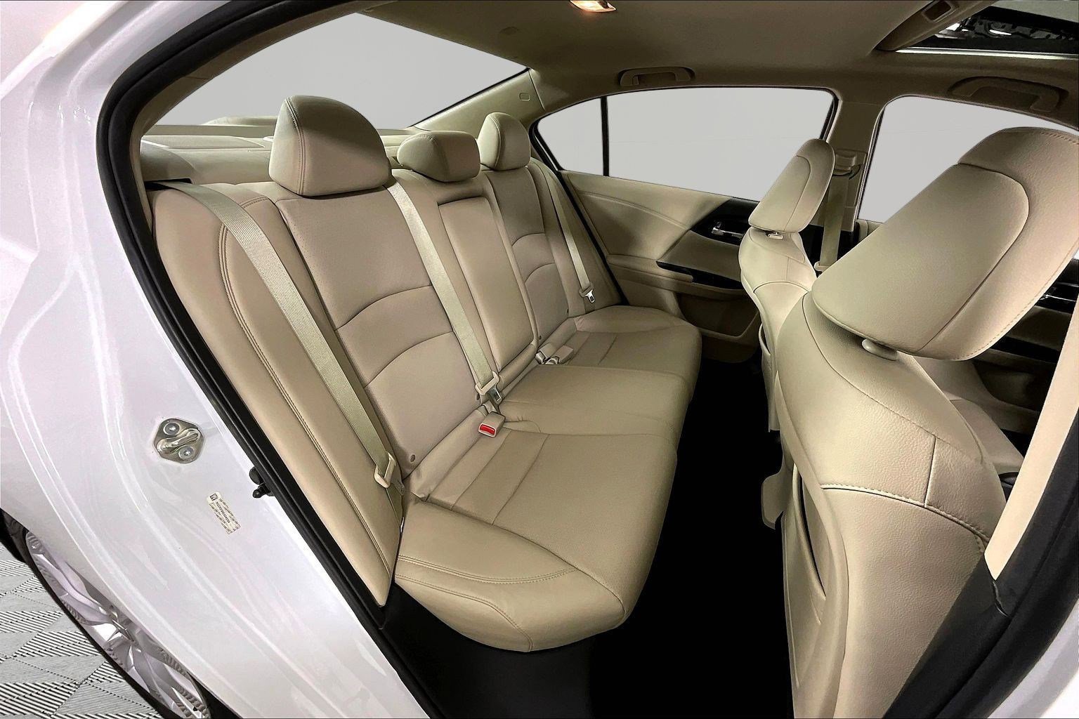 Used 2014 Honda Accord EX-L image 26