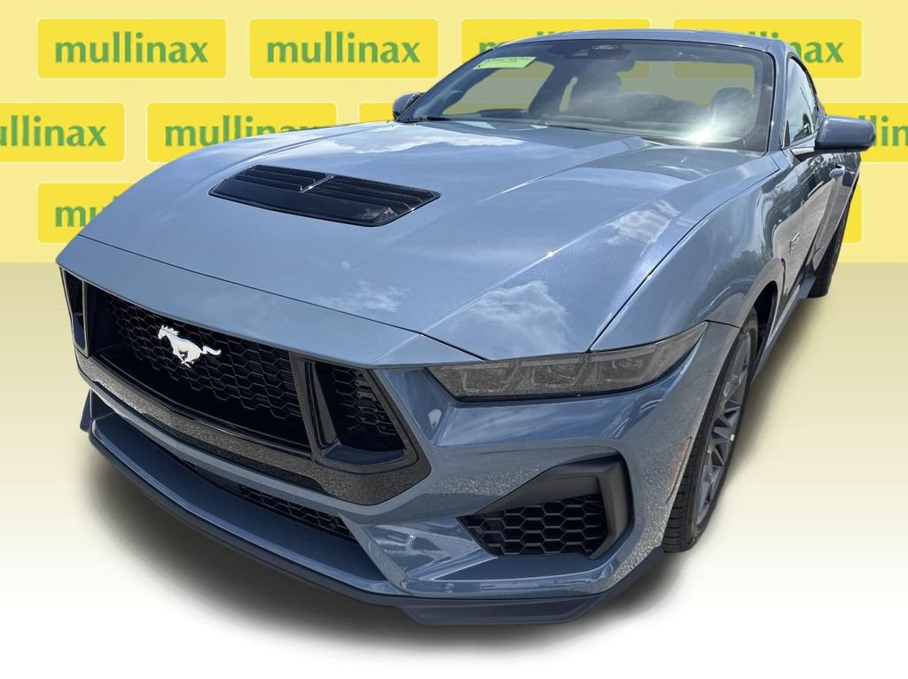 New 2026 Ford Mustang GT w/ GT Performance Package RWD image 9