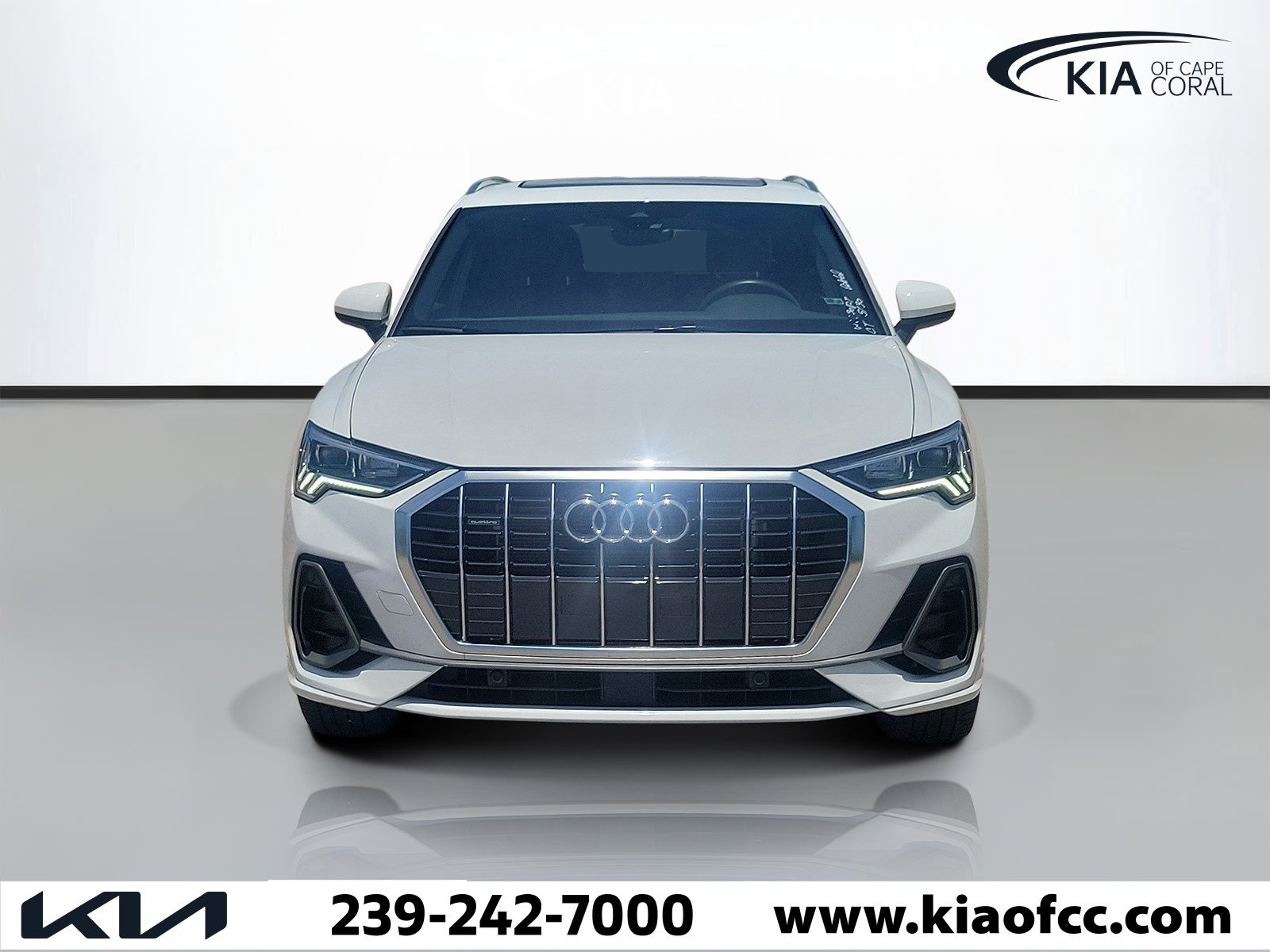 Used 2025 Audi Q3 2.0T Premium AWD/4WD image 2