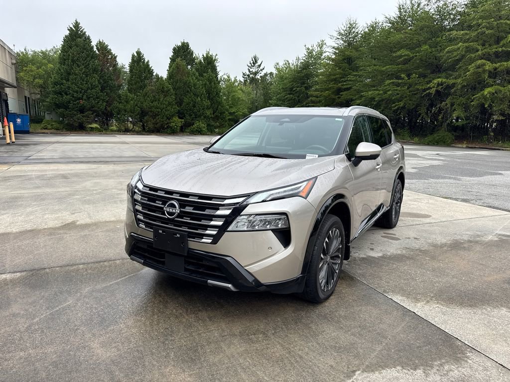 Used 2024 Nissan Rogue Platinum w/ Platinum Premium Package