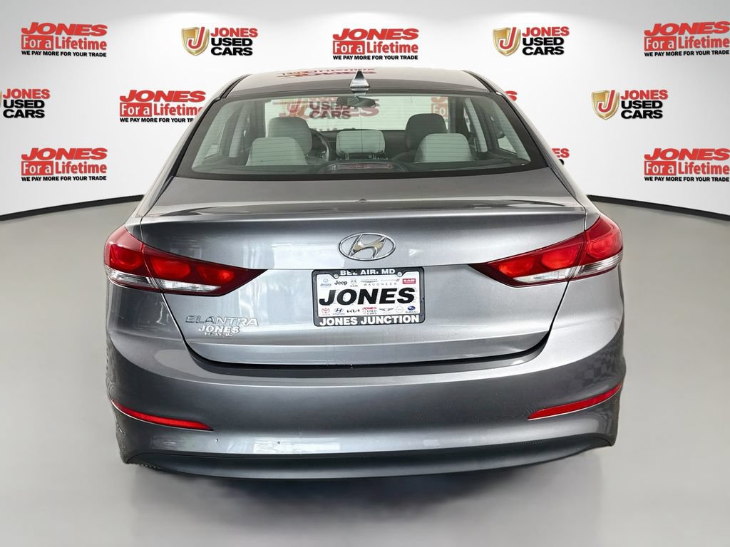 Used 2018 Hyundai Elantra SEL w/ Cargo Package FWD image 13