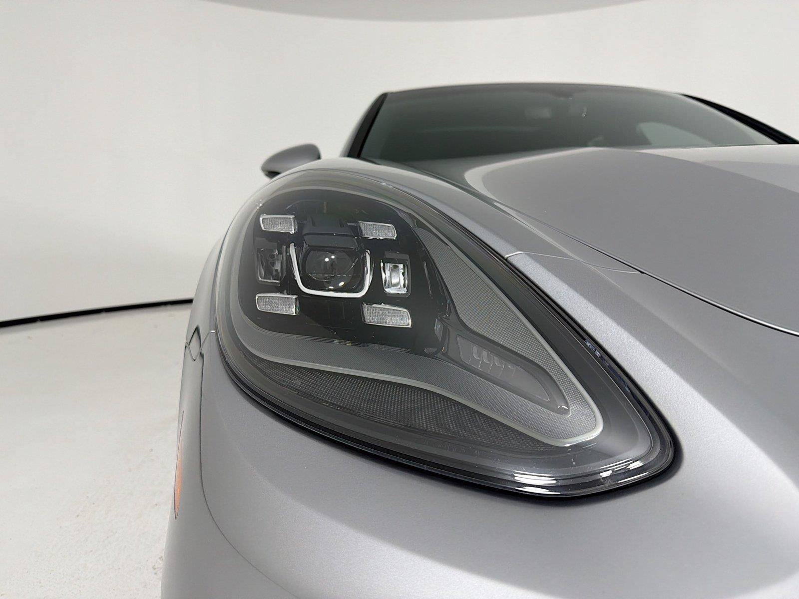 Used 2023 Porsche Panamera Platinum Edition RWD image 32
