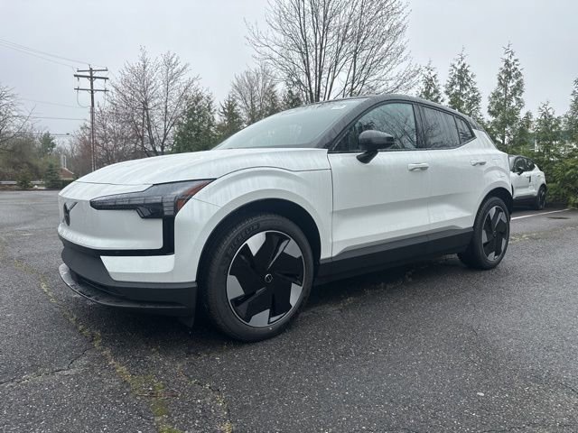 New 2026 Volvo EX30 Plus w/ Protection Package Premier image 3