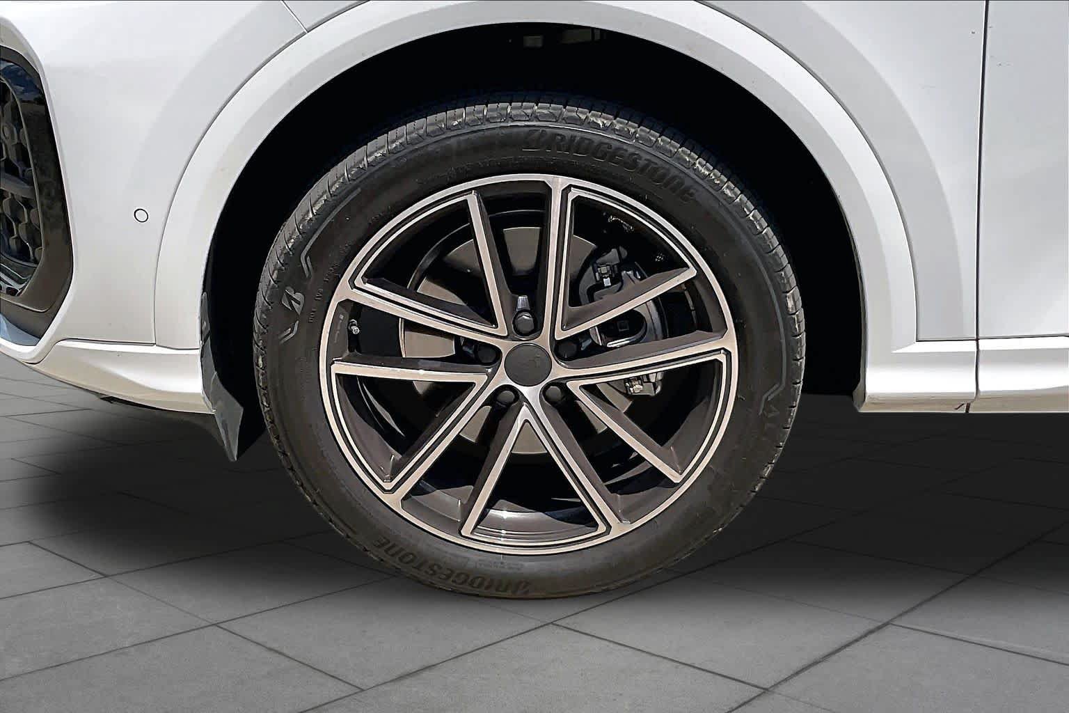 Used 2026 Audi Q5 Premium Plus AWD/4WD image 11