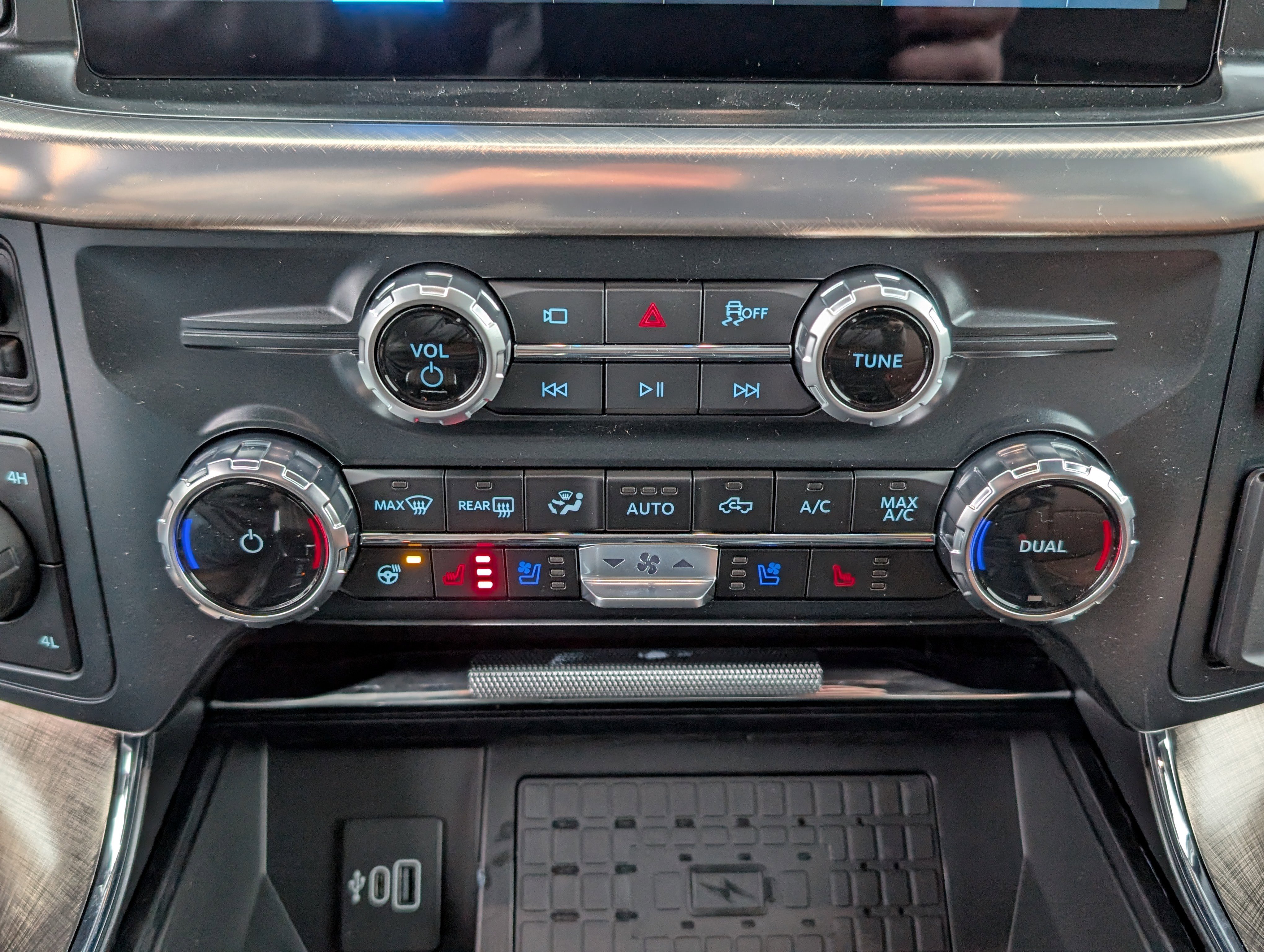 New 2026 Ford F150 King Ranch w/ Equipment Group 601A High image 31