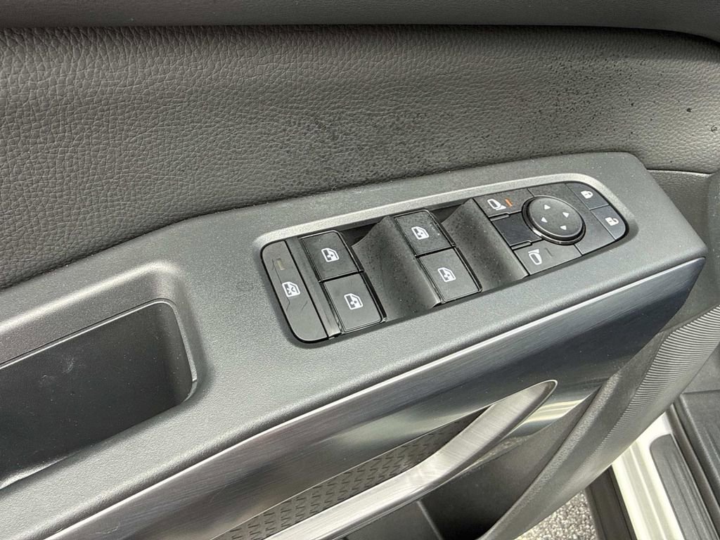 Used 2023 Nissan Pathfinder Rock Creek AWD/4WD image 26