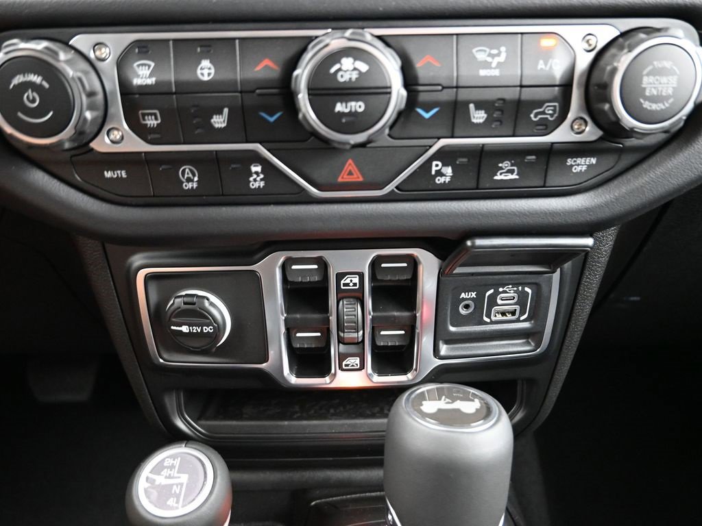 New 2025 Jeep Wrangler Sahara image 26