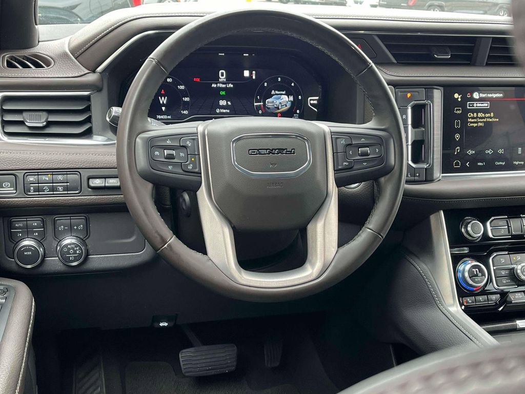 Used 2023 GMC Yukon Denali image 12