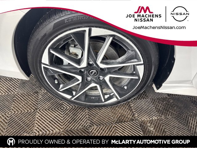 Certified 2025 Nissan Sentra SR image 29