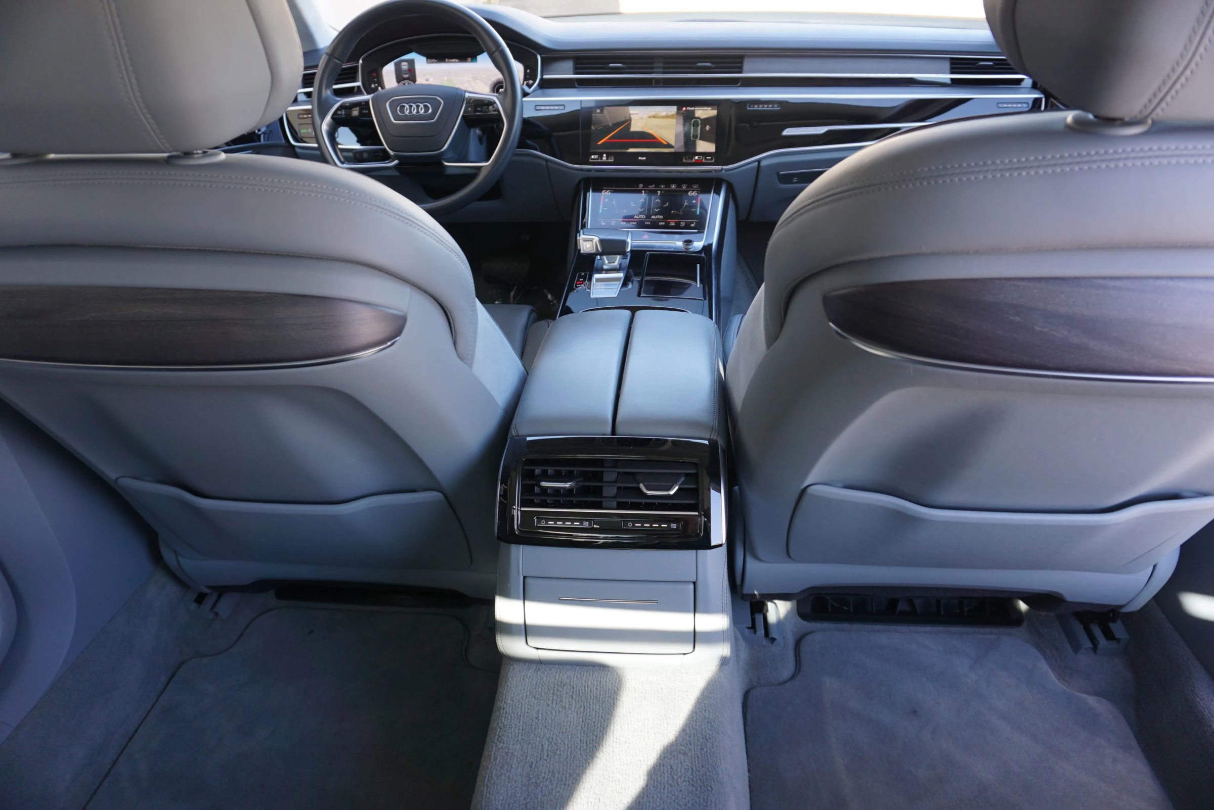 Used 2020 Audi A8 L 4.0T w/ Executive Package image 30