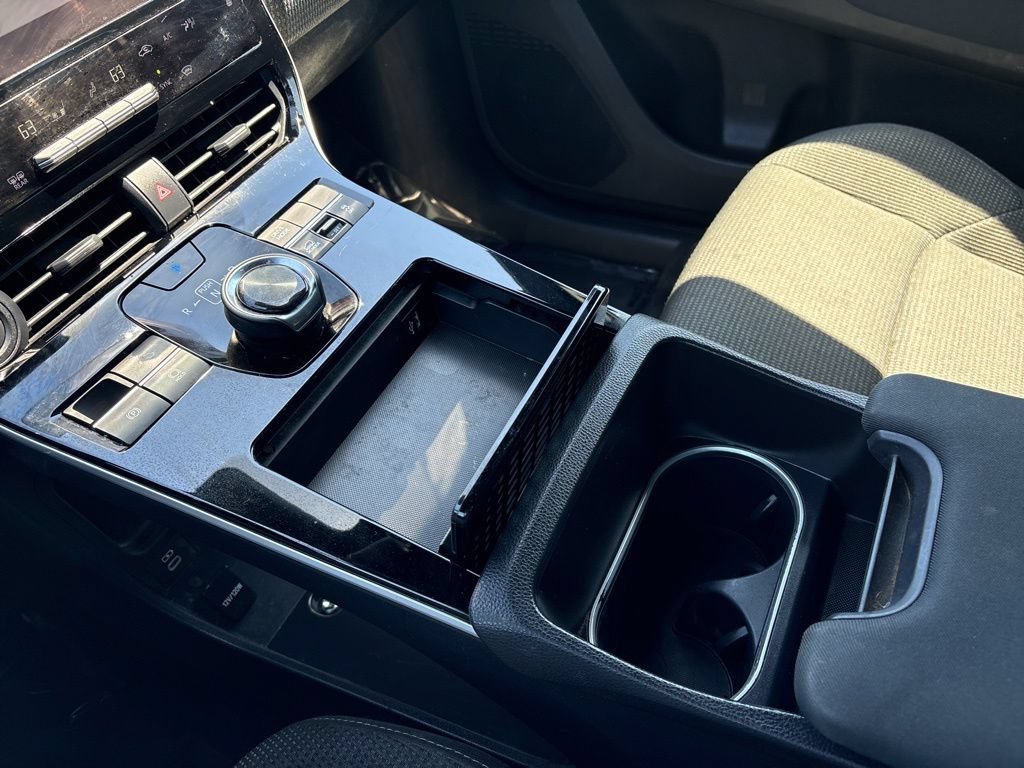 Certified 2023 Subaru Solterra AWD image 17