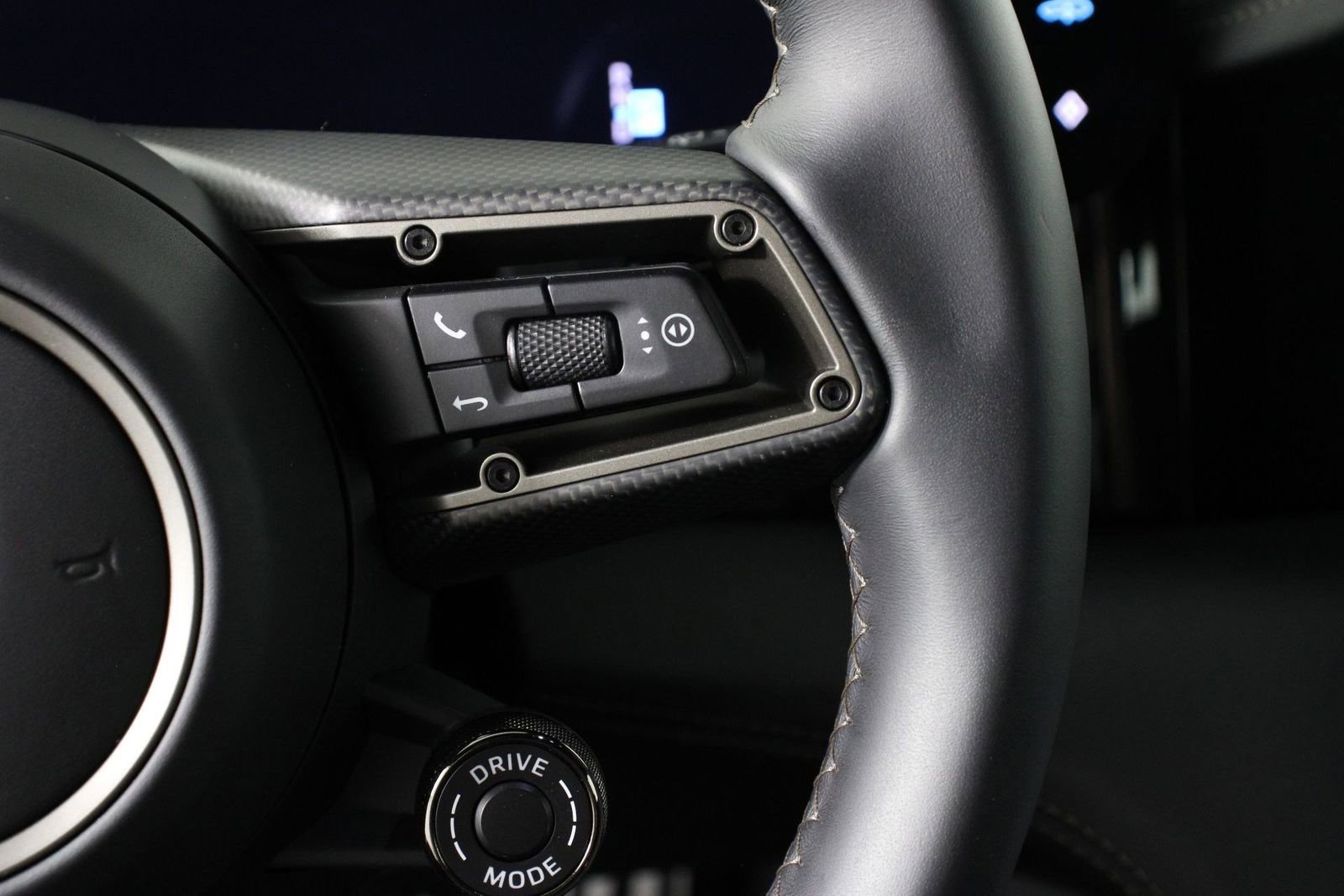 Certified 2025 Porsche Taycan Turbo S image 15