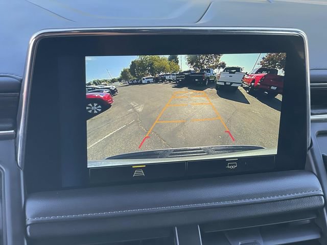 Used 2024 Chevrolet Suburban LT RWD image 13