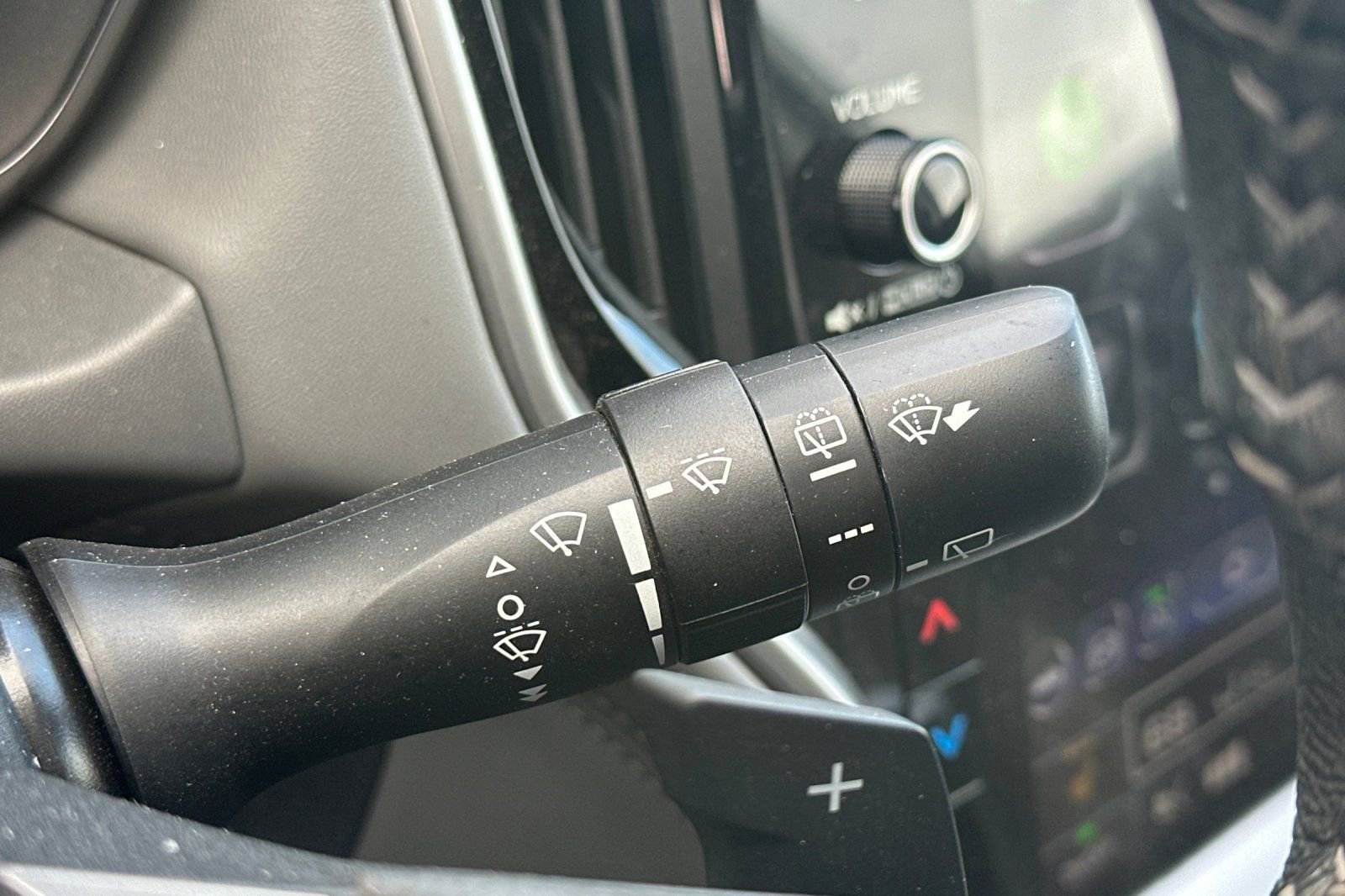 Used 2023 Subaru Outback Onyx Edition XT image 38