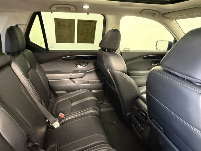 Used 2024 Honda Pilot Touring image 42