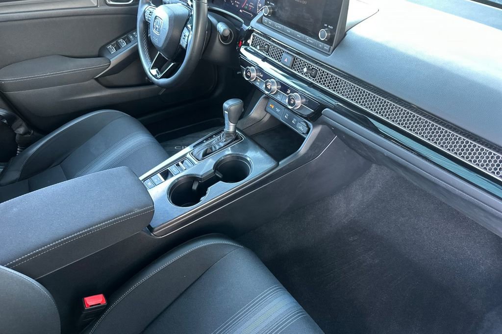 Certified 2025 Honda Civic Sport image 15