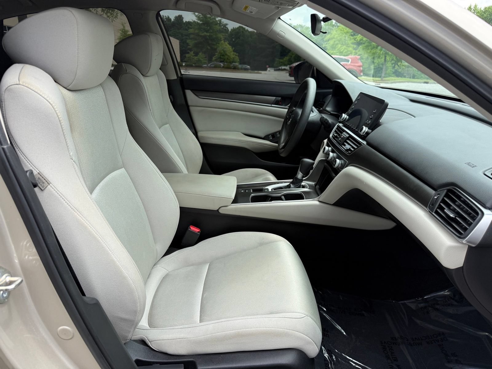 Used 2018 Honda Accord LX image 35