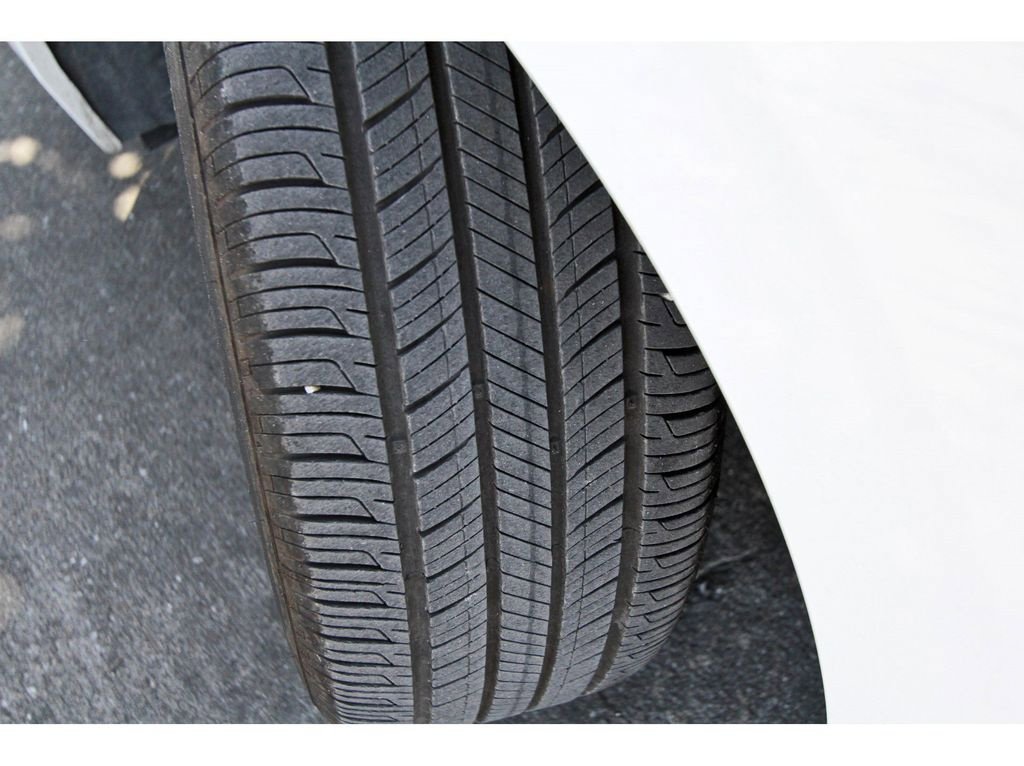 Used 2025 Nissan Sentra SV w/ All-Weather Package image 29