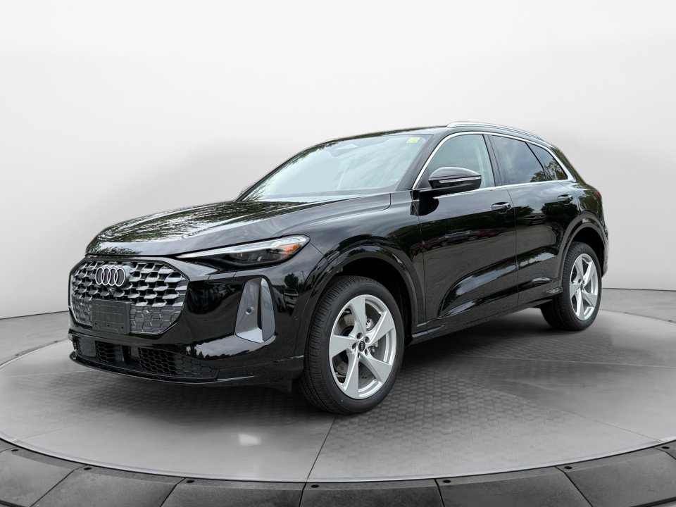 New 2025 Audi Q5 Premium Plus image 3