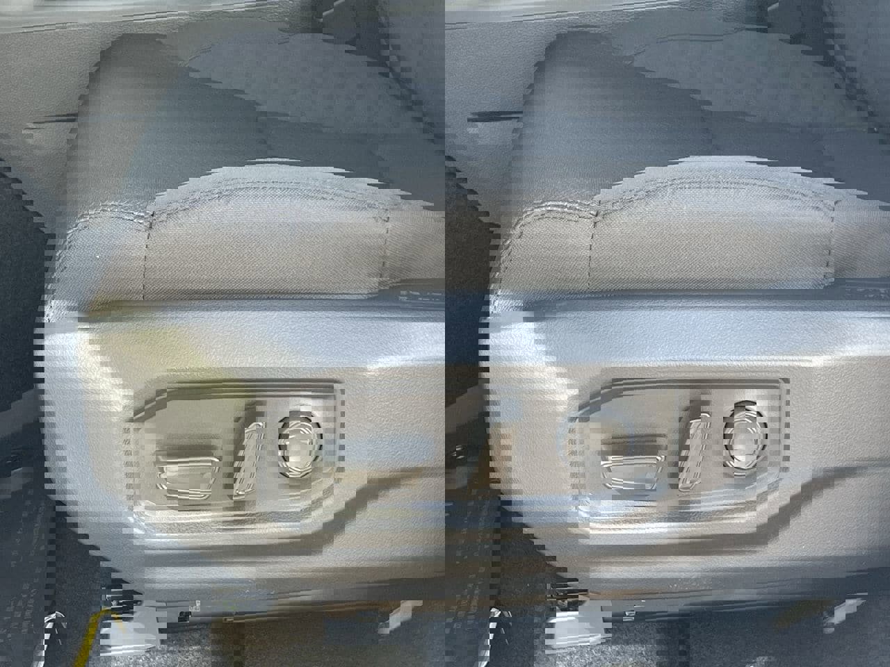 New 2026 Toyota Tundra SR5 image 17