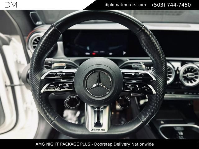 Used 2025 Mercedes-Benz CLA 35 AMG 4MATIC image 29