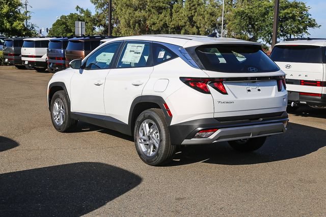 New 2026 Hyundai Tucson SE AWD/4WD image 2