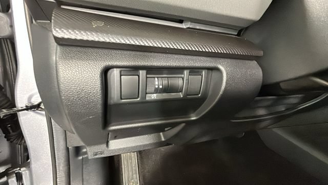 Used 2024 Subaru Crosstrek 2.5i Limited AWD/4WD image 20