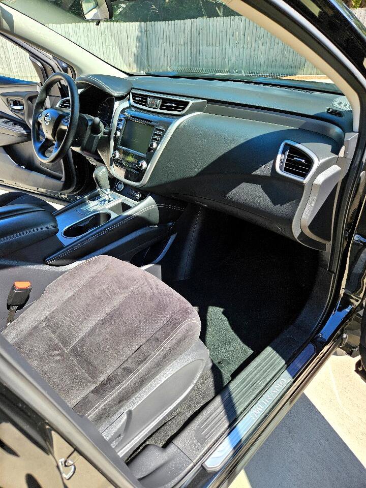 Used 2019 Nissan Murano S image 13