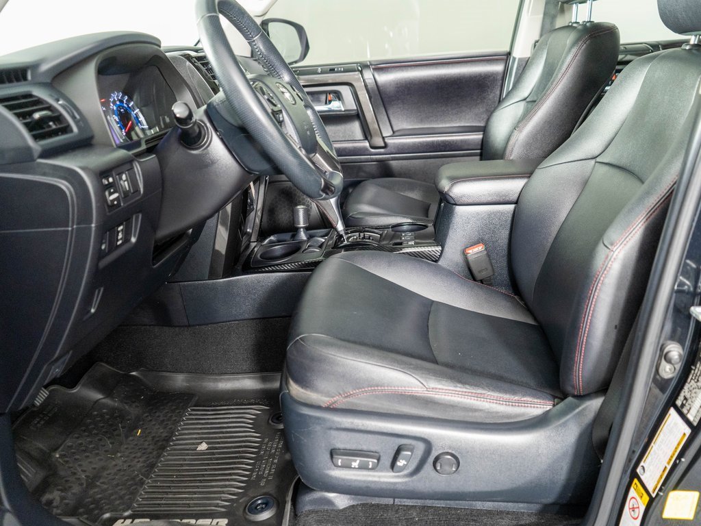 Used 2018 Toyota 4Runner TRD Off-Road Premium image 10