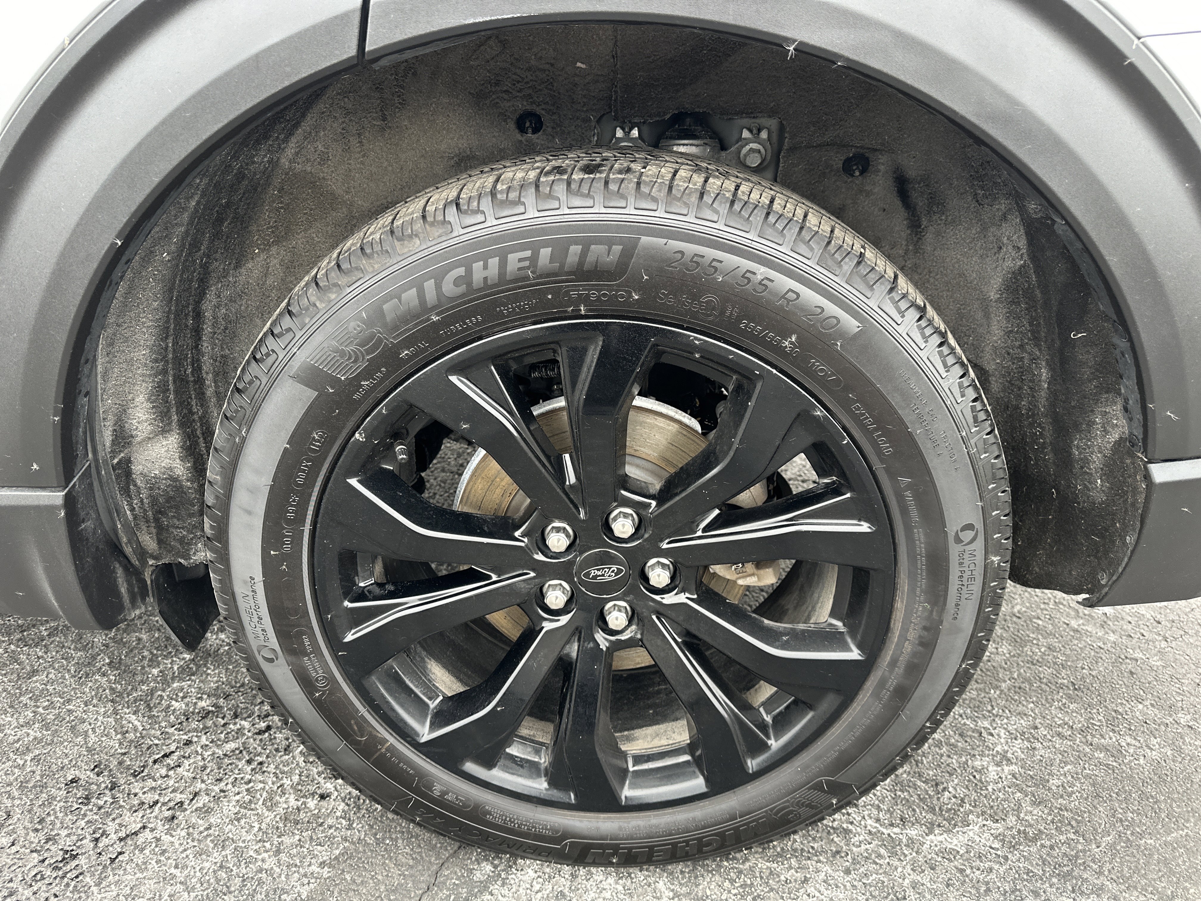 Used 2020 Ford Explorer ST w/ Premium Technology Package image 11