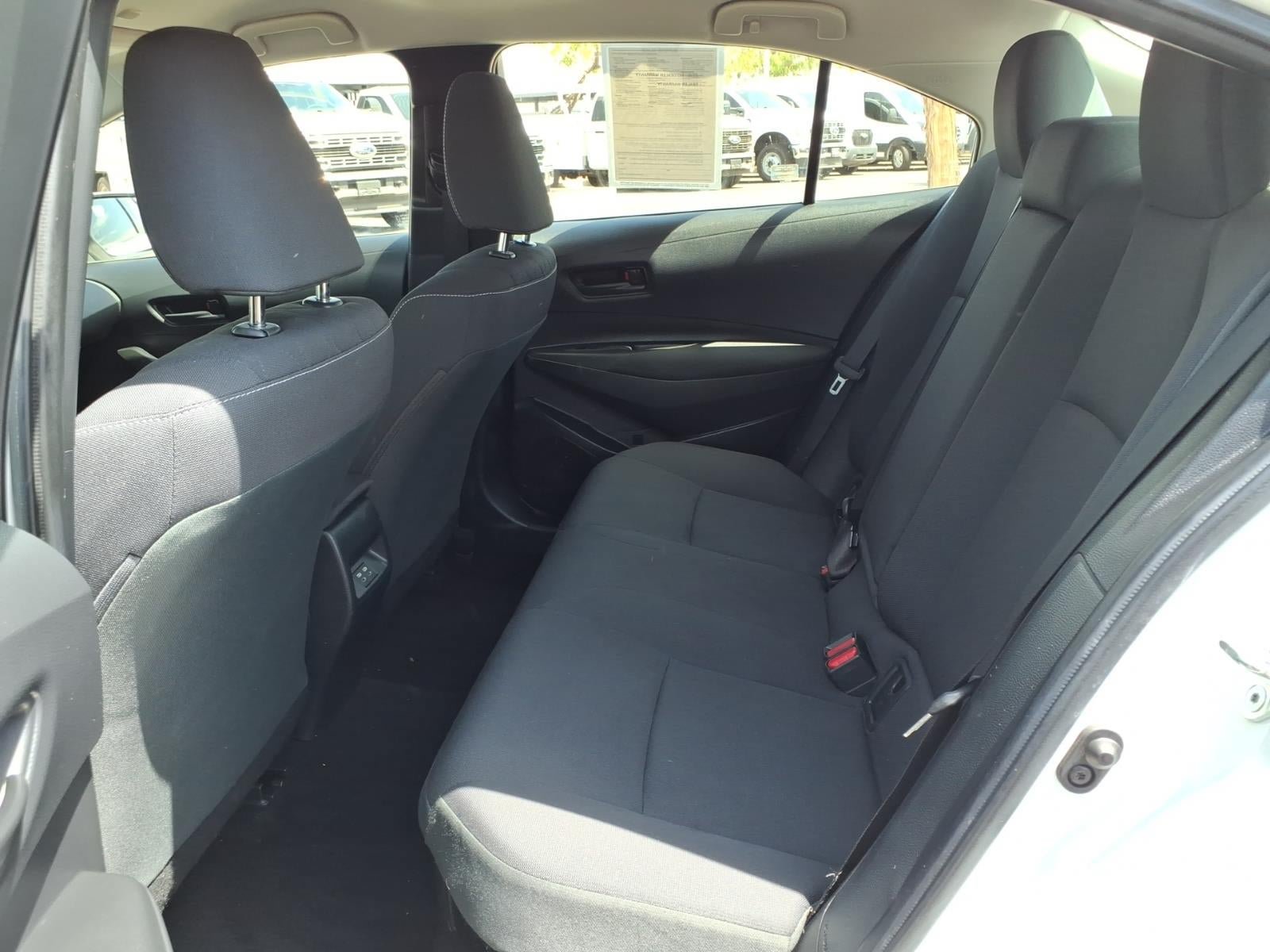 Used 2023 Toyota Corolla LE AWD/4WD image 17