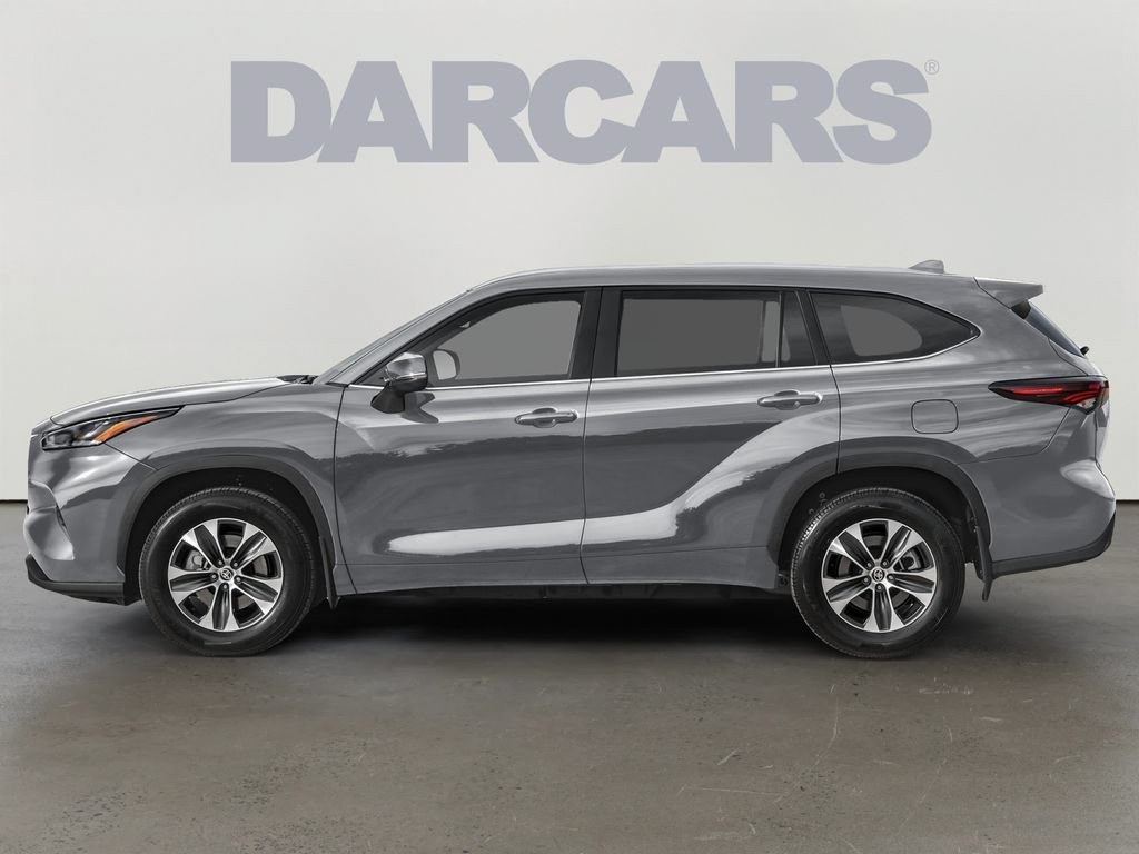 New 2026 Toyota Highlander Limited AWD/4WD image 2