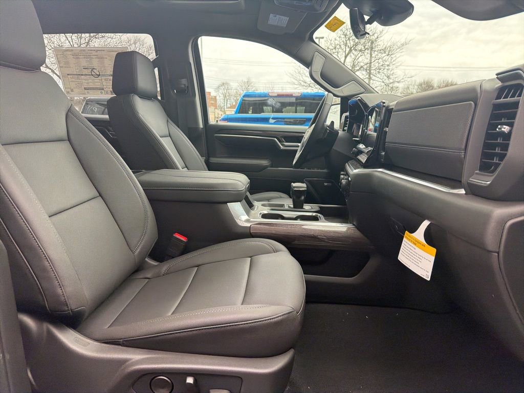 New 2026 Chevrolet Silverado 1500 LTZ w/ LTZ Premium Package image 28