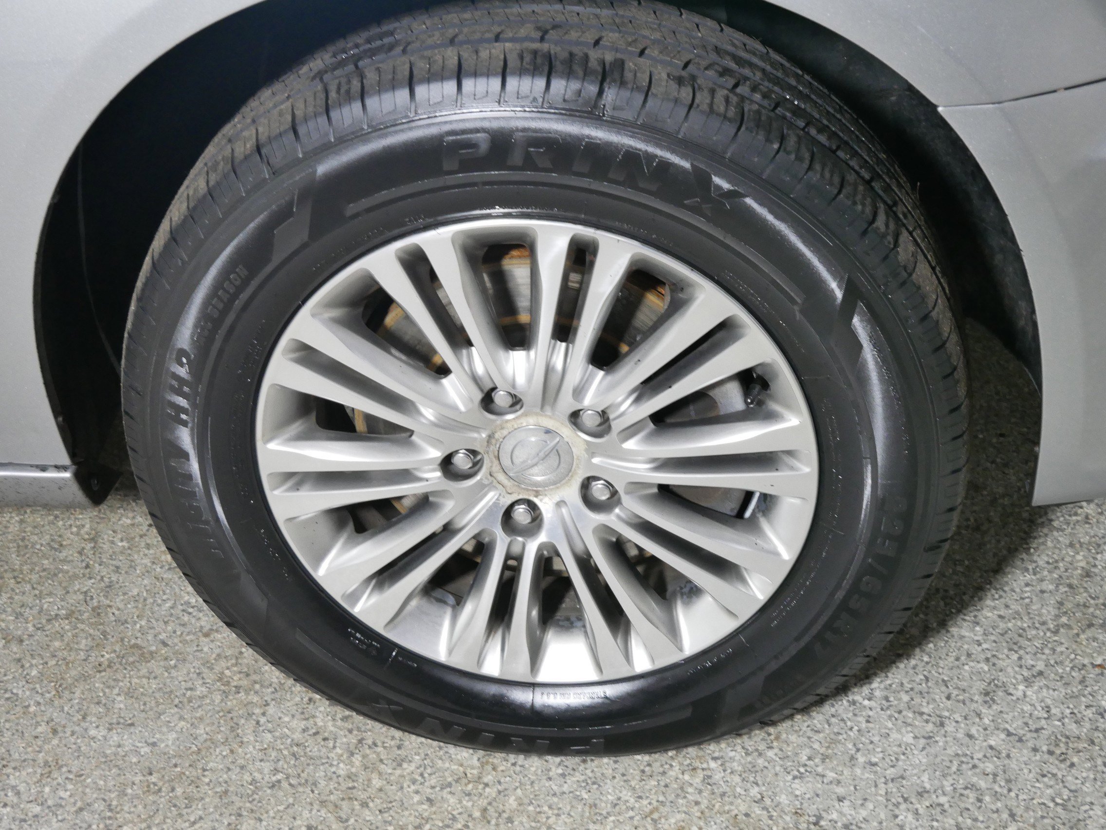 Used 2014 Chrysler Town & Country Touring-L image 15