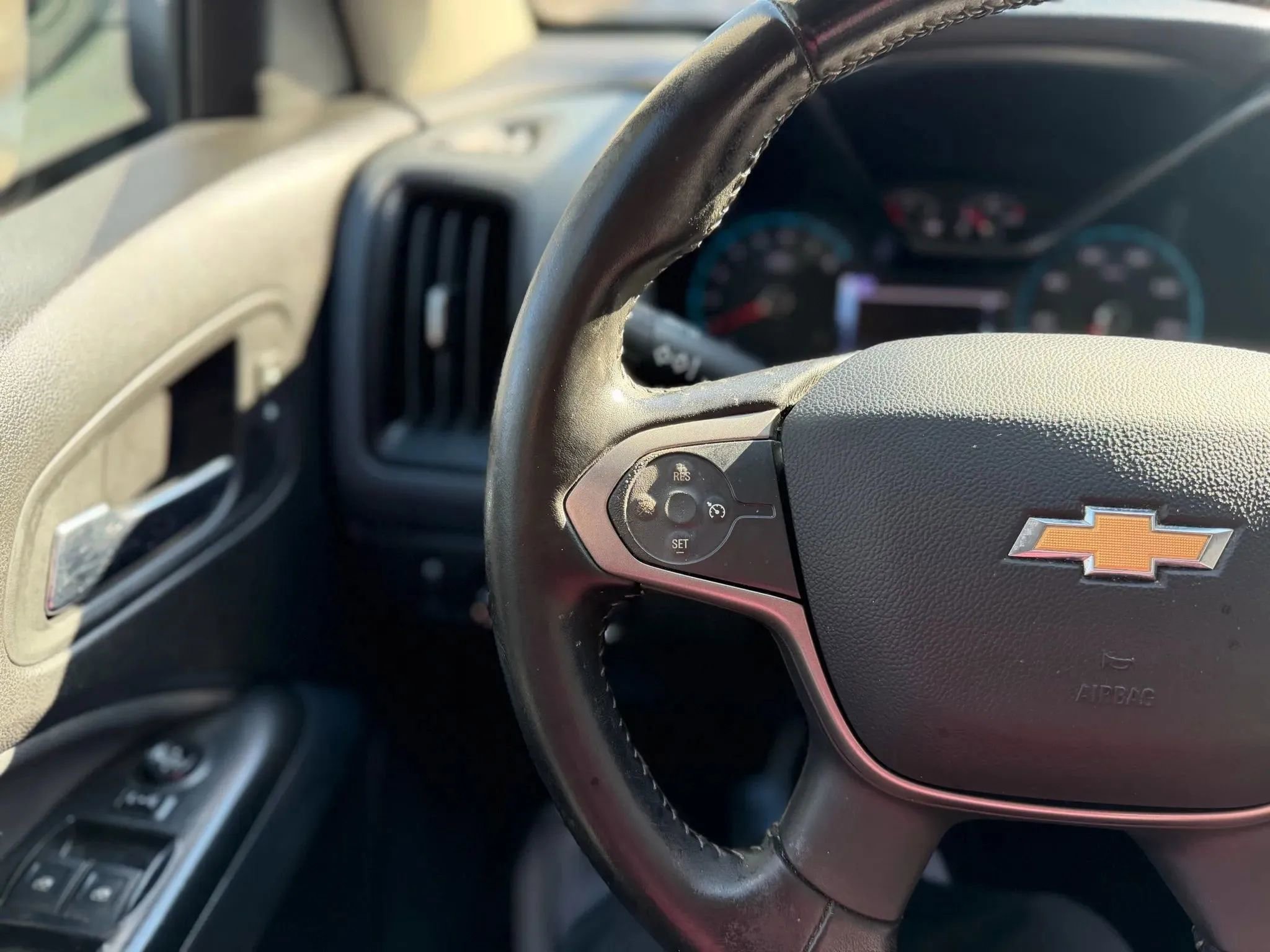 Used 2018 Chevrolet Colorado Z71 image 24